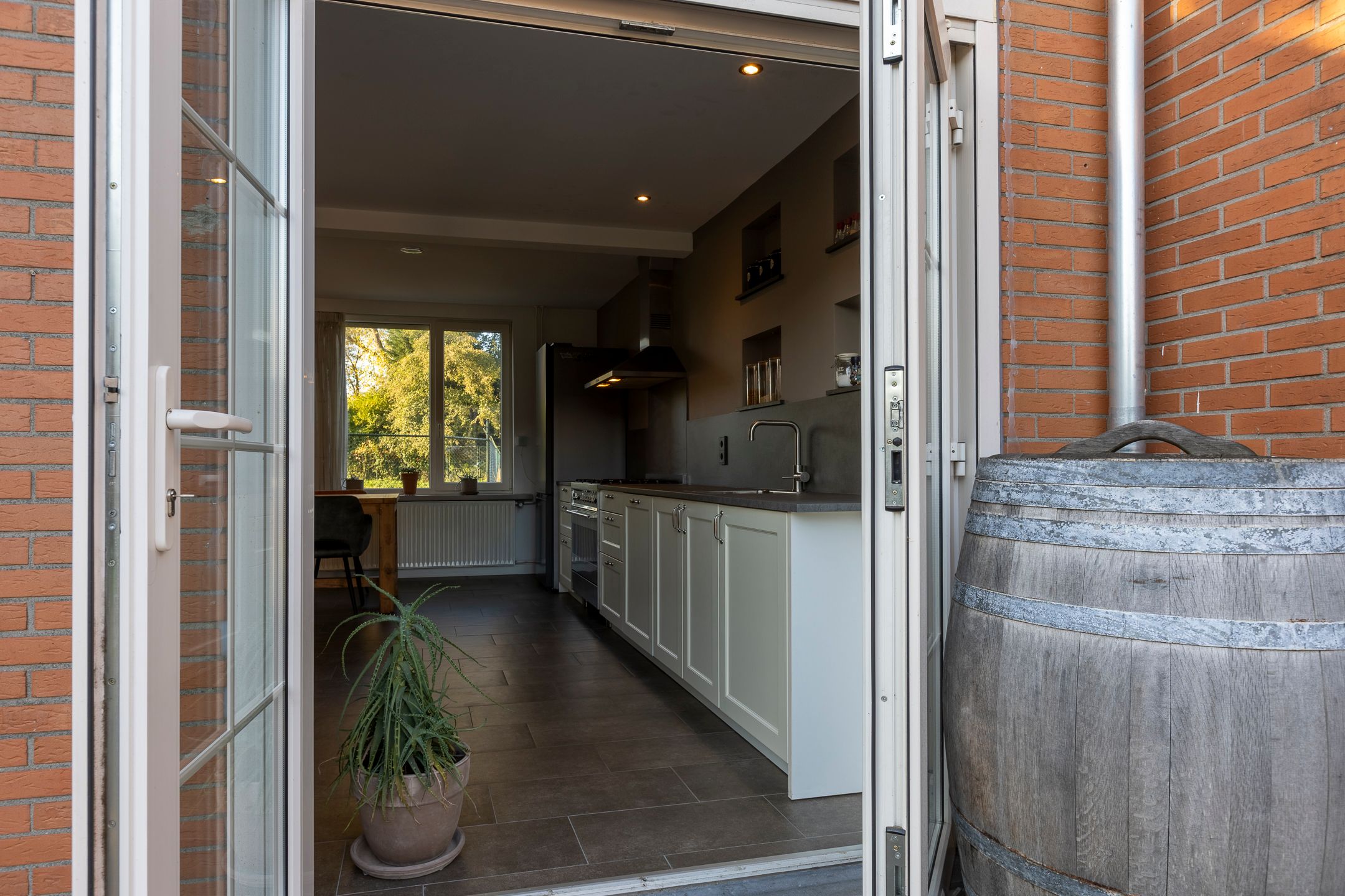 Photo 24 of Mutsestraat 15