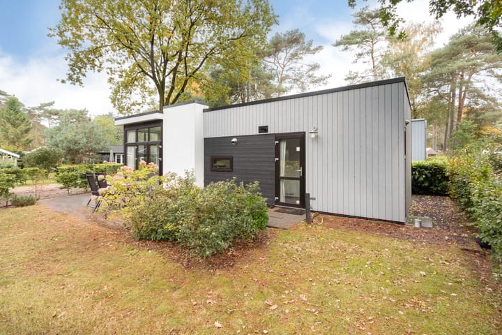 Photo 4 of Vijverlaan 1-HV09