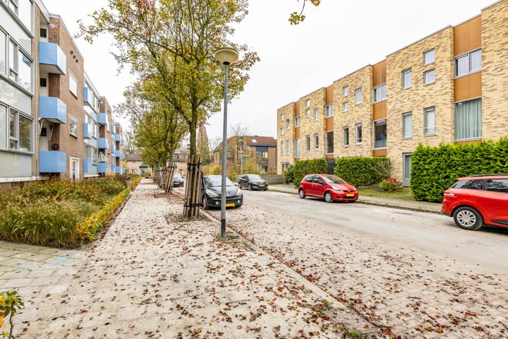 Foto 48 van Aldebaranstraat 12