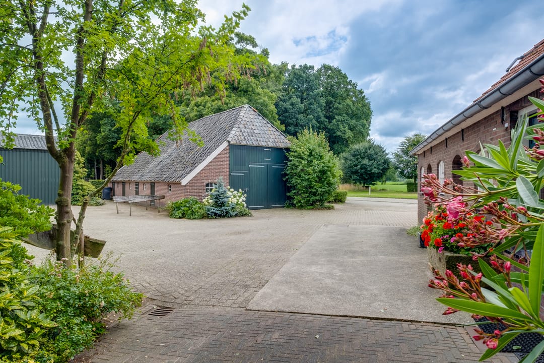 Foto 31 van Needse Tolweg 25