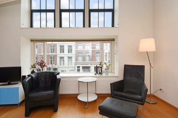 Photo 9 of Bilderdijkstraat 9-A