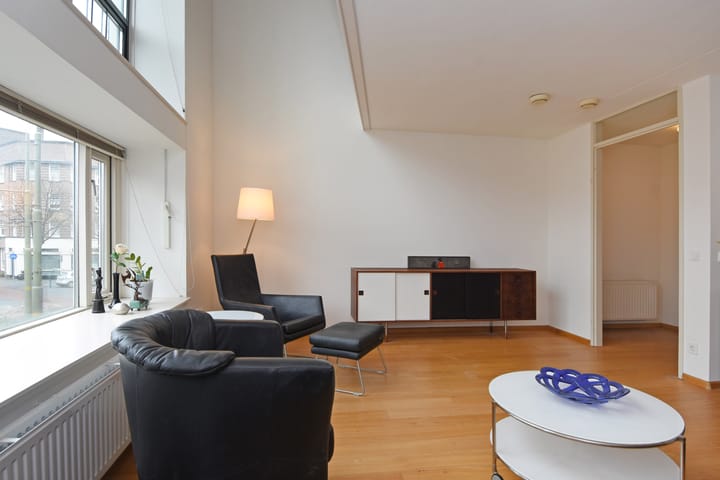 Photo 16 of Bilderdijkstraat 9-A