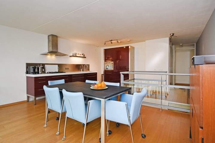 Photo 23 of Bilderdijkstraat 9-A