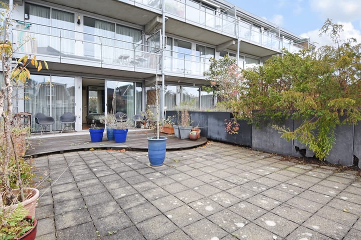 Photo 42 of Bilderdijkstraat 9-A