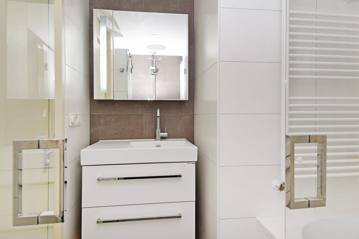 Photo 43 of Bilderdijkstraat 9-A