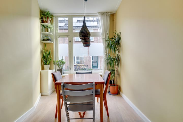 Foto 12 van Renstraat 5