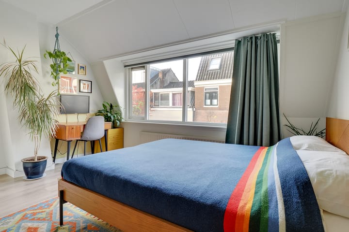 Foto 18 van Renstraat 5