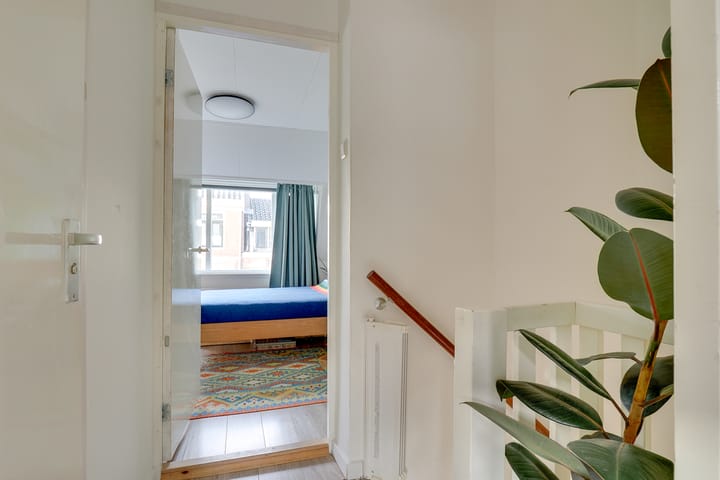 Foto 22 van Renstraat 5