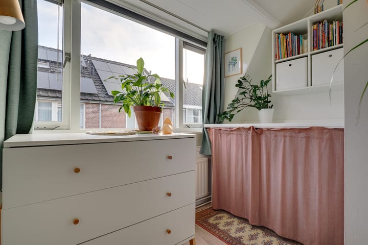 Foto 25 van Renstraat 5