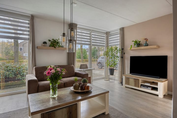 Foto 12 van Aanschot 110