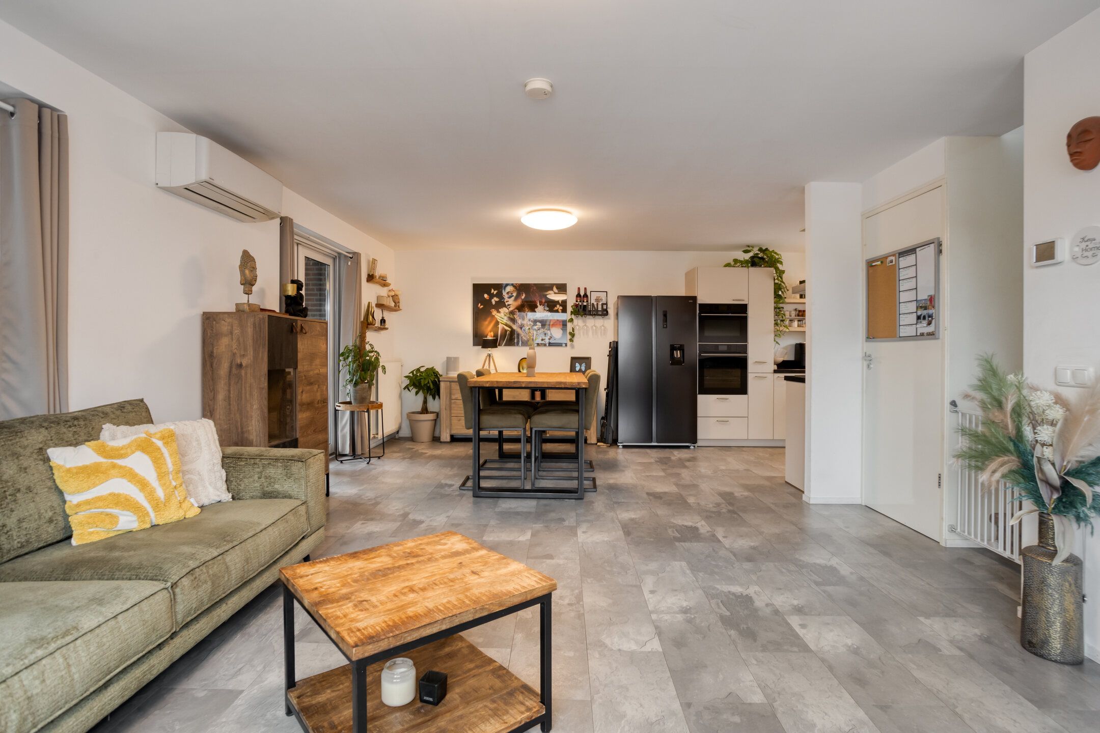 Photo 9 of Nassaustraat 1