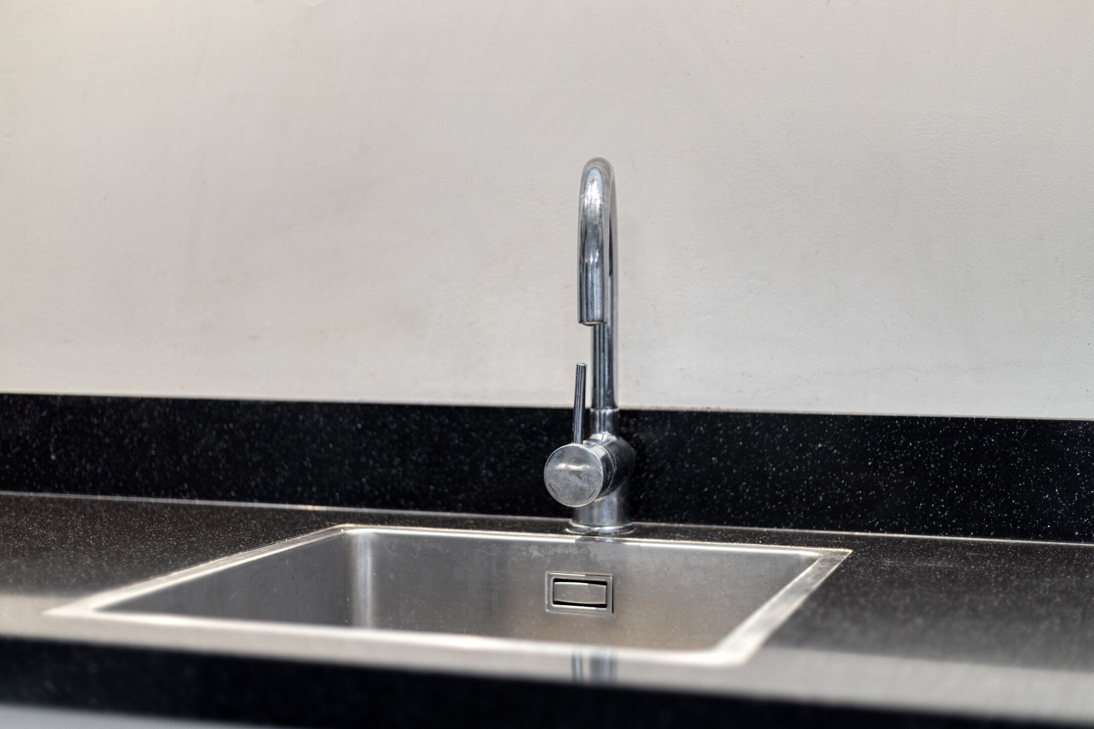 Photo 15 of Nassaustraat 1