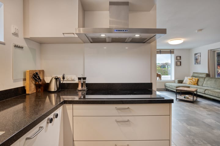 Photo 16 of Nassaustraat 1