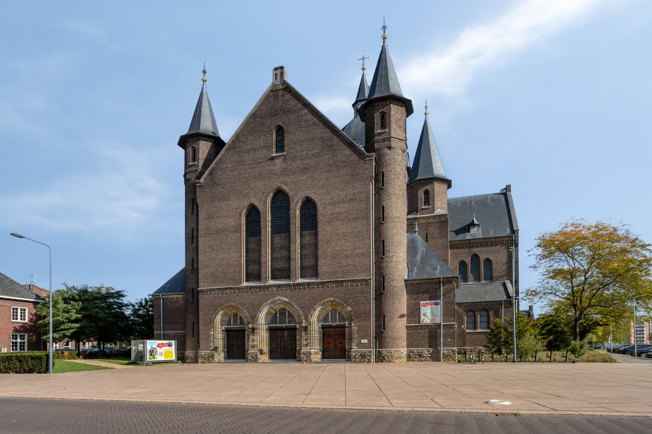 Photo 36 of Nassaustraat 1