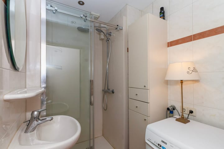 Photo 23 of Mozartstraat 174