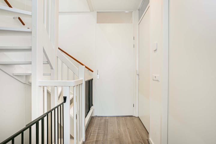 Foto 32 van Remus 186