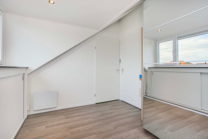 Foto 37 van Remus 186