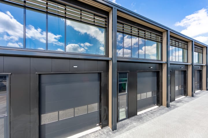 Sydneystraat 4-8, Lijnden