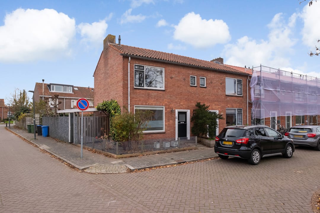 Photo 2 of Anthonie van Dijckstraat 1