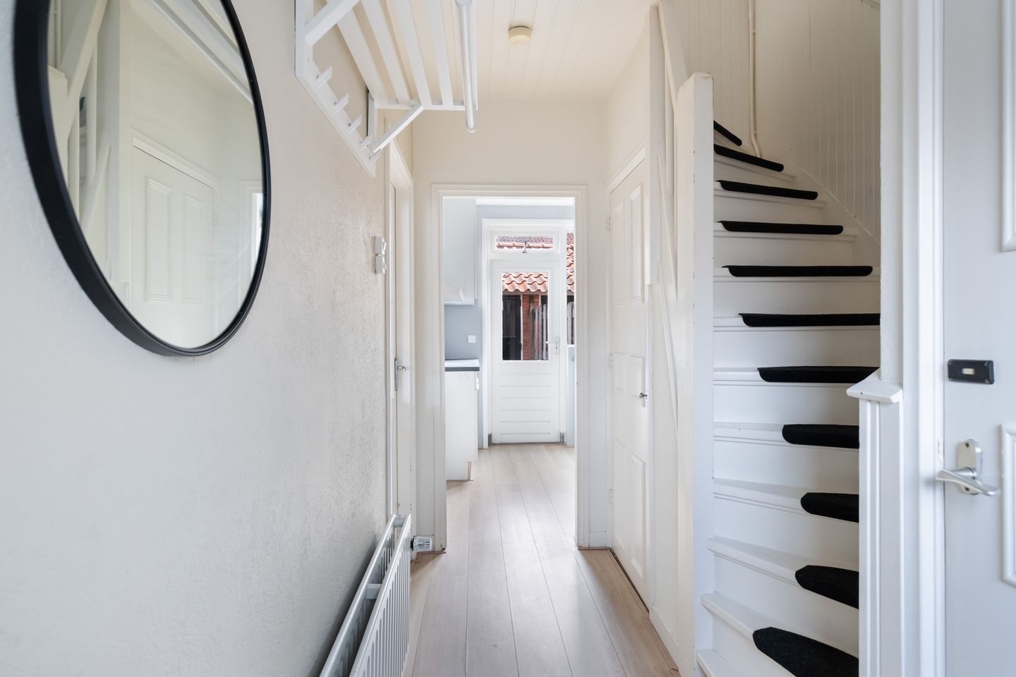 Photo 4 of Anthonie van Dijckstraat 1