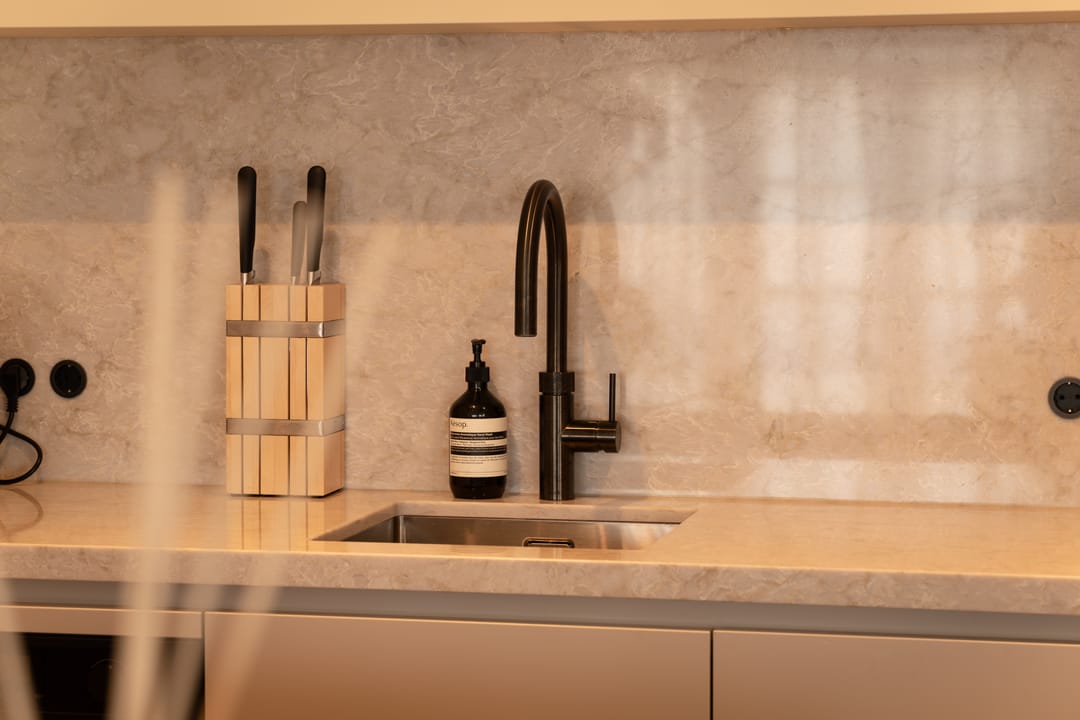 Foto 13 van Tintorettostraat 13-3