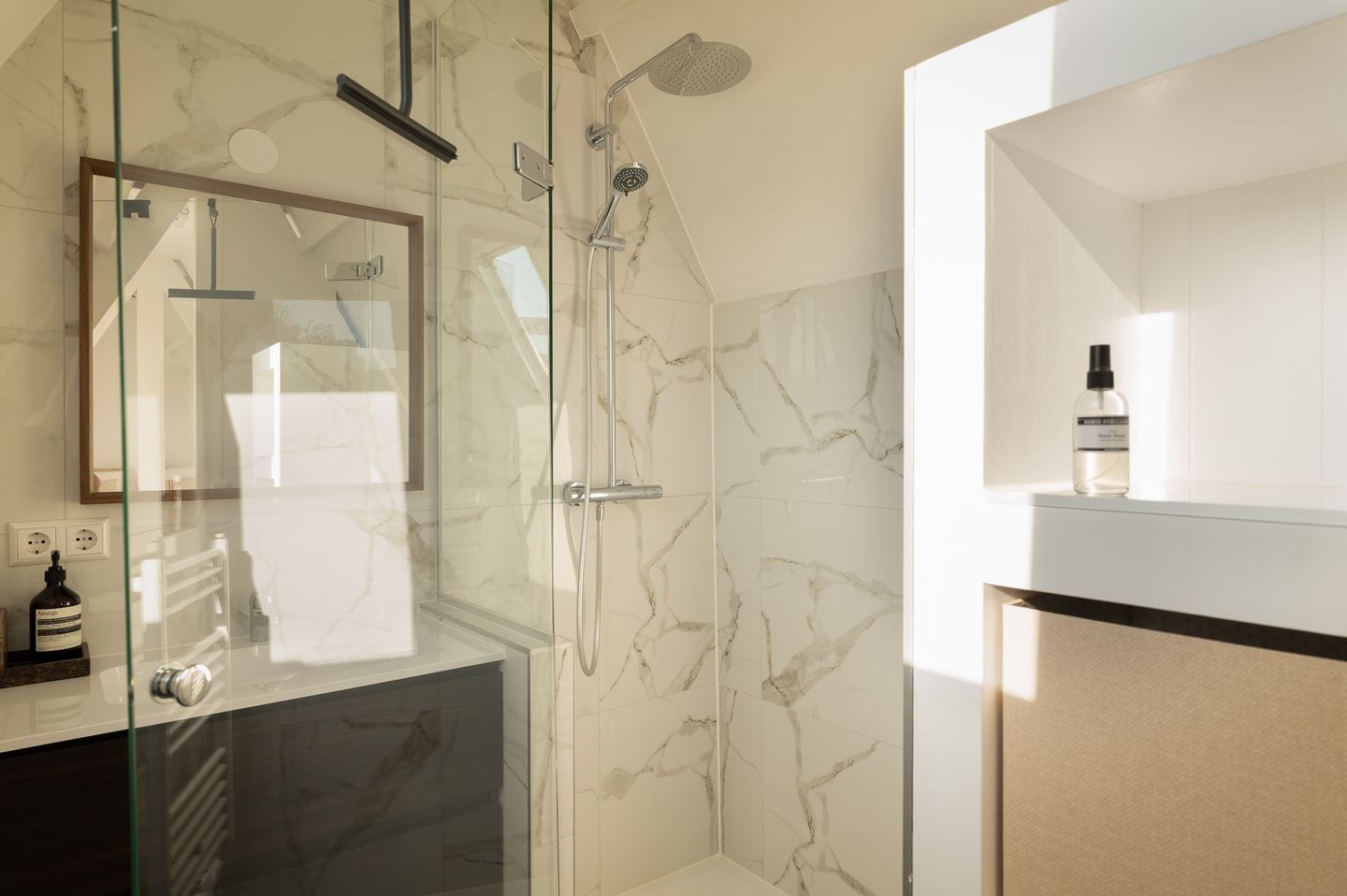 Foto 25 van Tintorettostraat 13-3