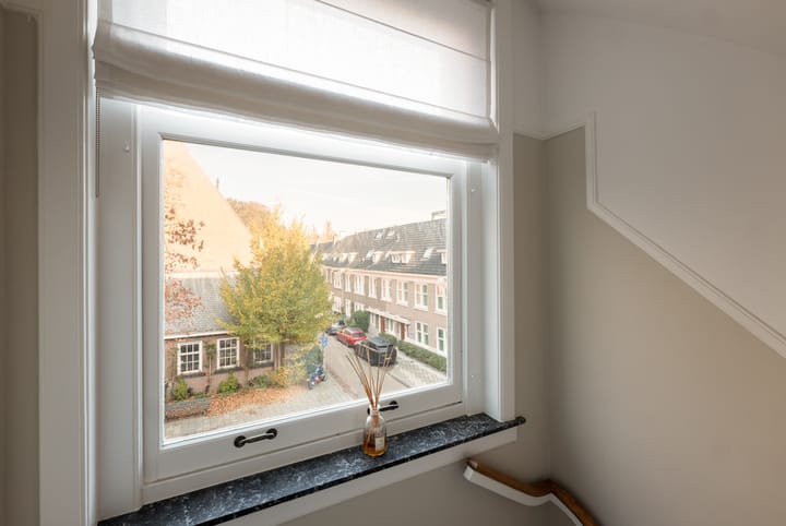 Photo 35 of Tintorettostraat 13-3