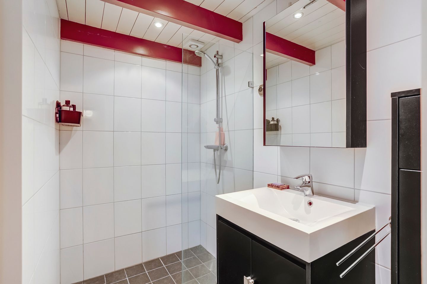 Foto 25 van Lemmenesweg 2