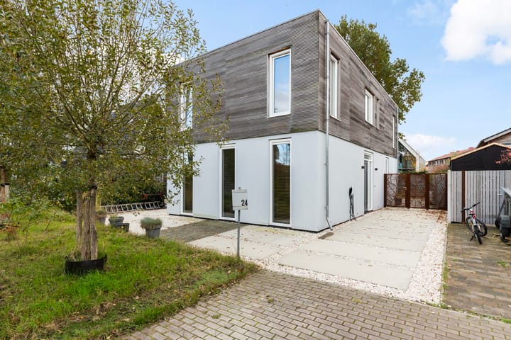 Immanuel Kantstraat 24