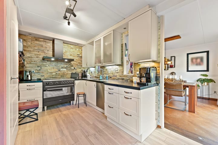 Photo 11 of Raad van Europalaan 43