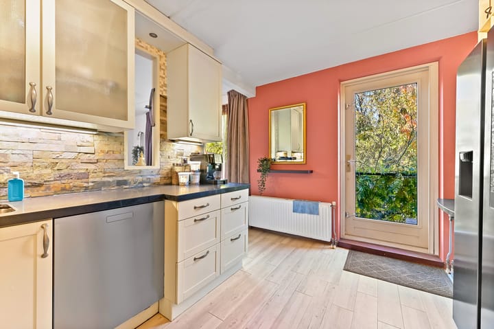 Photo 12 of Raad van Europalaan 43