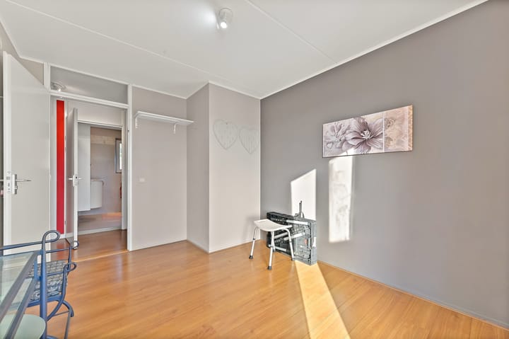 Photo 30 of Raad van Europalaan 43