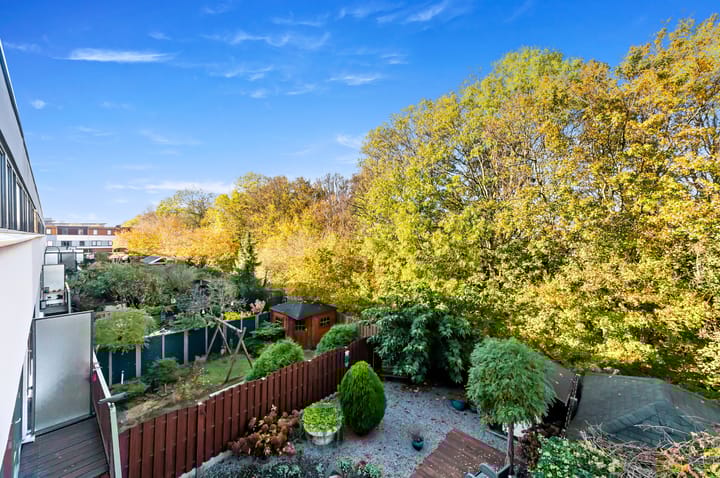 Photo 39 of Raad van Europalaan 43