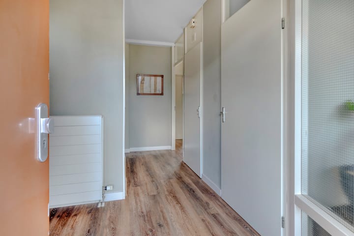 Photo 9 of Marga Klompéland 13