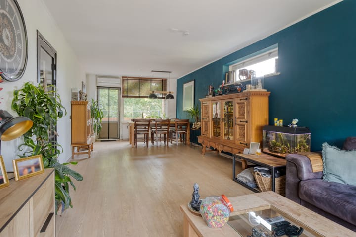 Photo 10 of Leliestraat 12