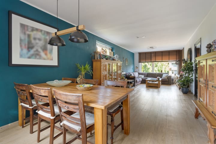 Photo 13 of Leliestraat 12