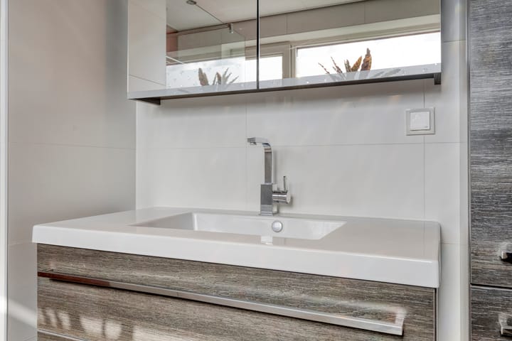 Photo 28 of Marga Klompéland 13