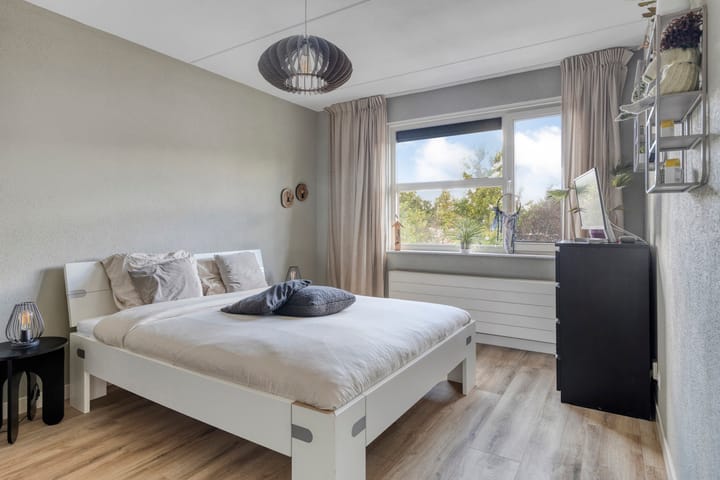 Photo 29 of Marga Klompéland 13