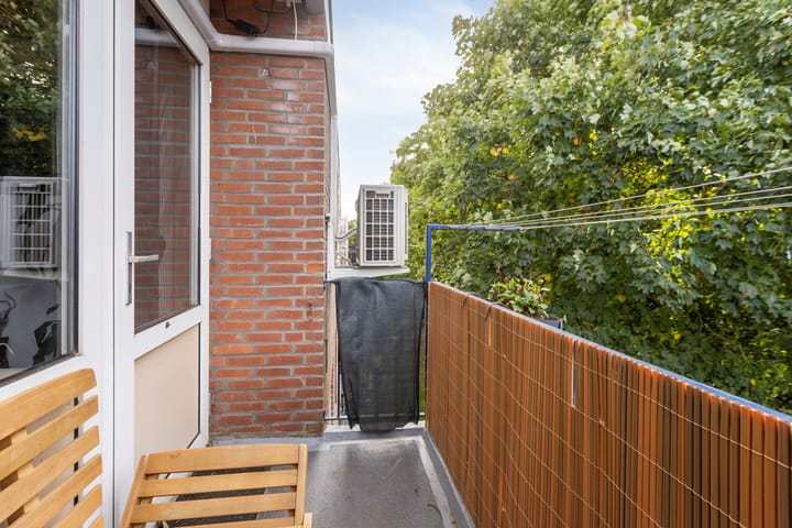 Photo 24 of Leliestraat 12