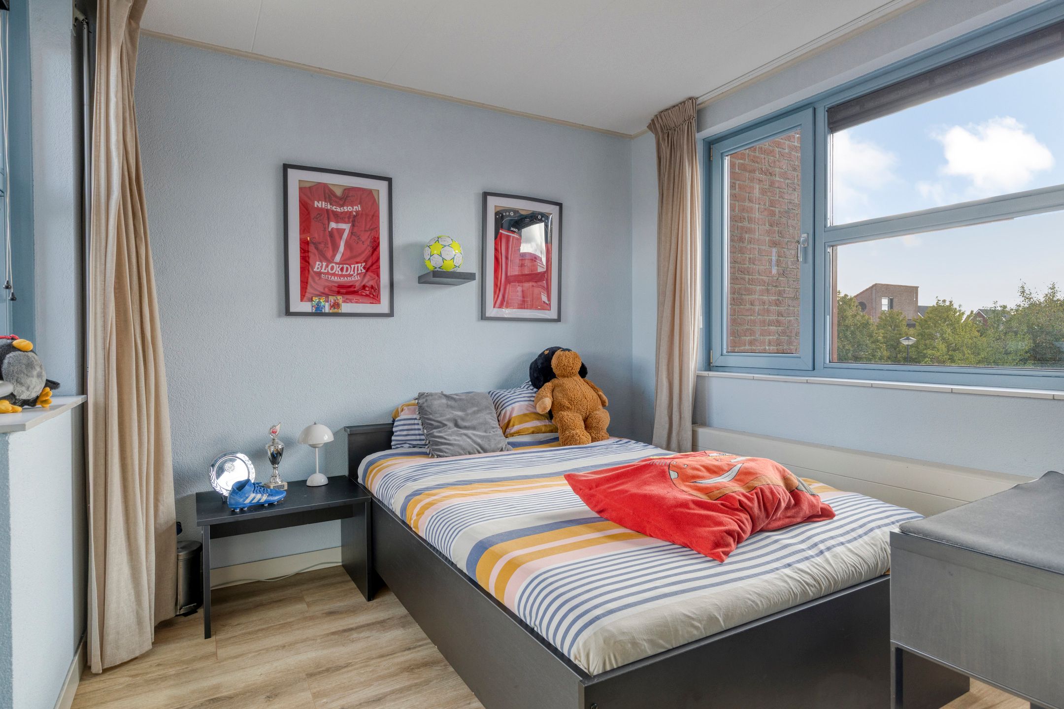 Photo 33 of Marga Klompéland 13