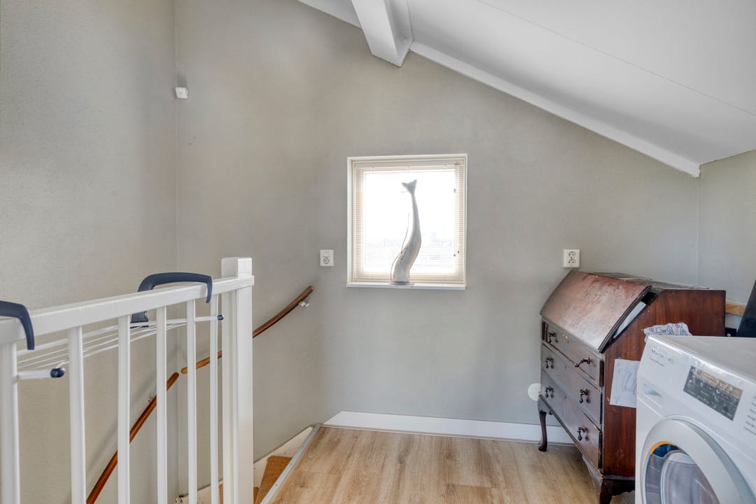 Photo 37 of Marga Klompéland 13