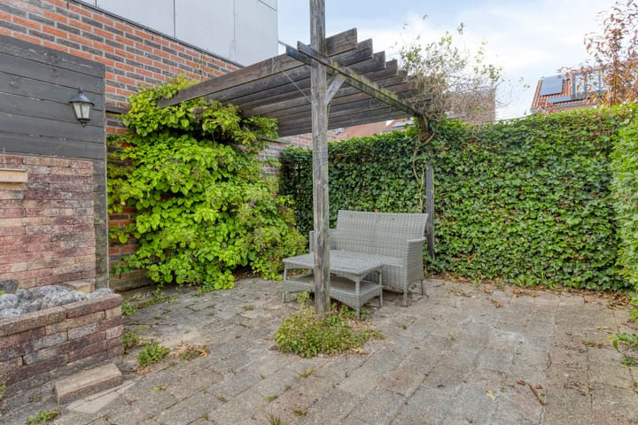 Photo 43 of Marga Klompéland 13