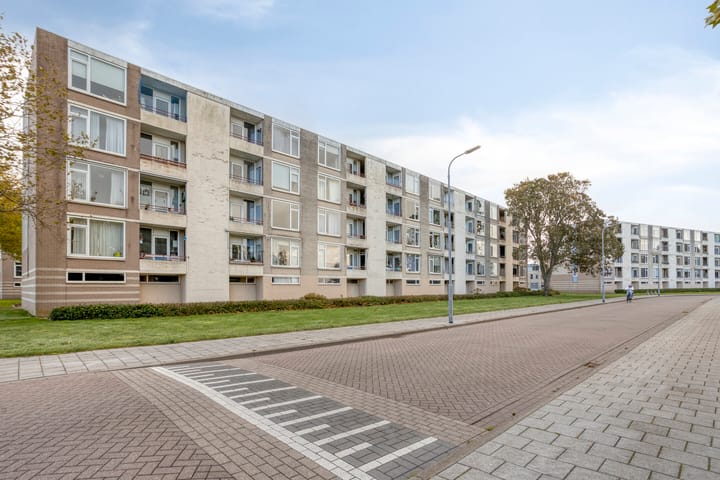 Photo 2 of Schaepmanstraat 175