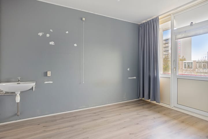 Photo 12 of Schaepmanstraat 175