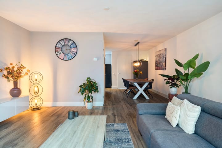 Photo 17 of Veenendaalstraat 151