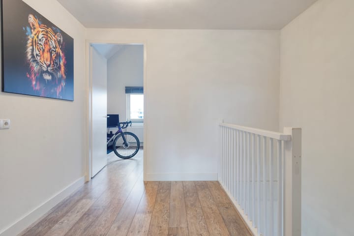 Photo 34 of Veenendaalstraat 151