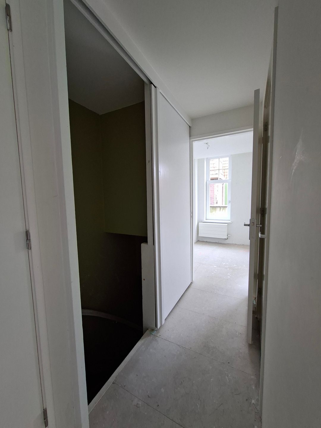 Photo 7 of Zilverschoonstraat 12