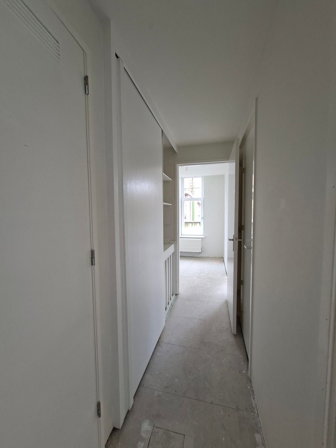 Photo 8 of Zilverschoonstraat 12