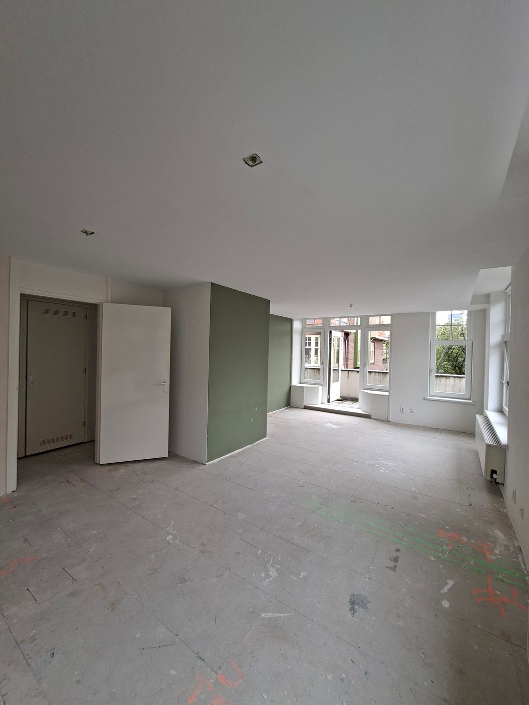 Photo 13 of Zilverschoonstraat 12