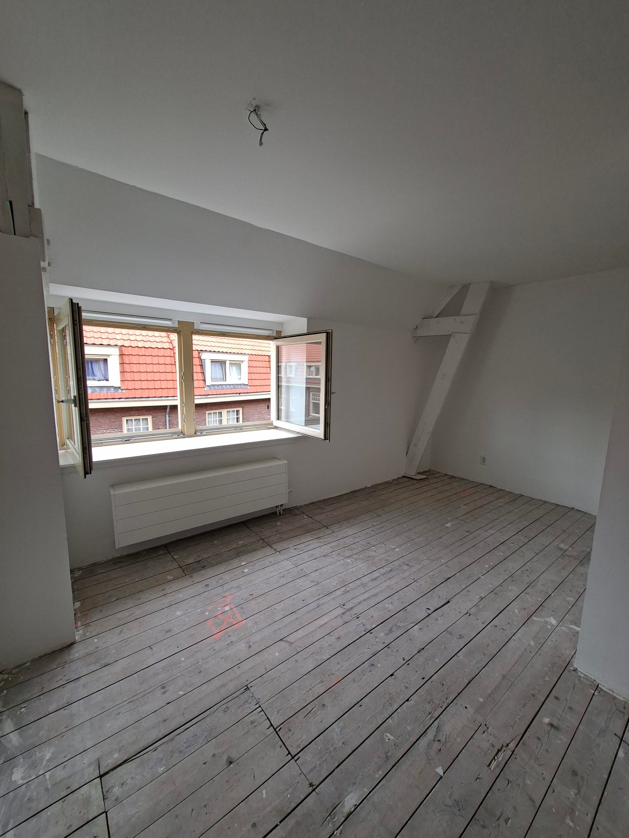 Photo 24 of Zilverschoonstraat 12